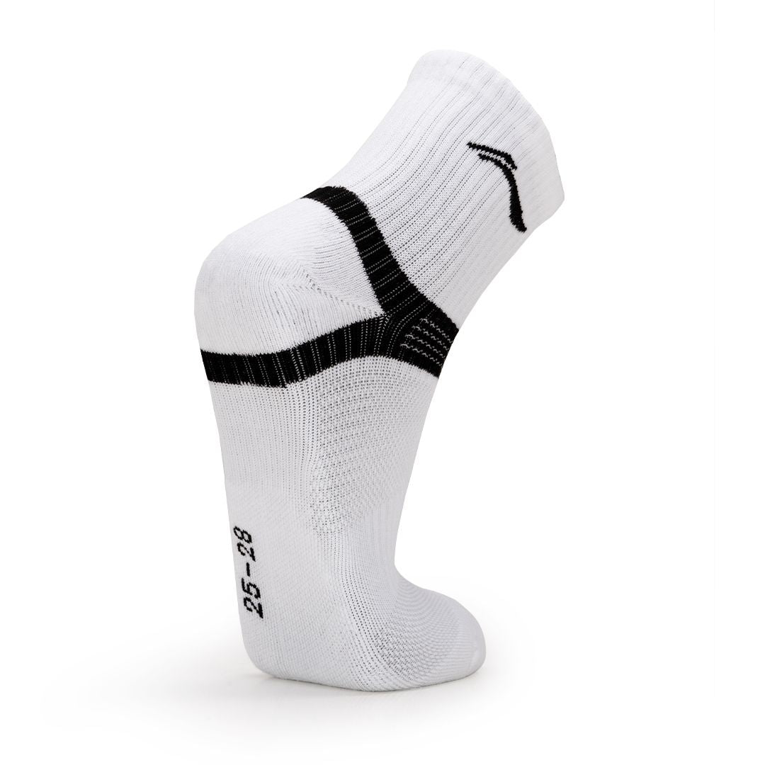 Y Line Socks (White/Black)