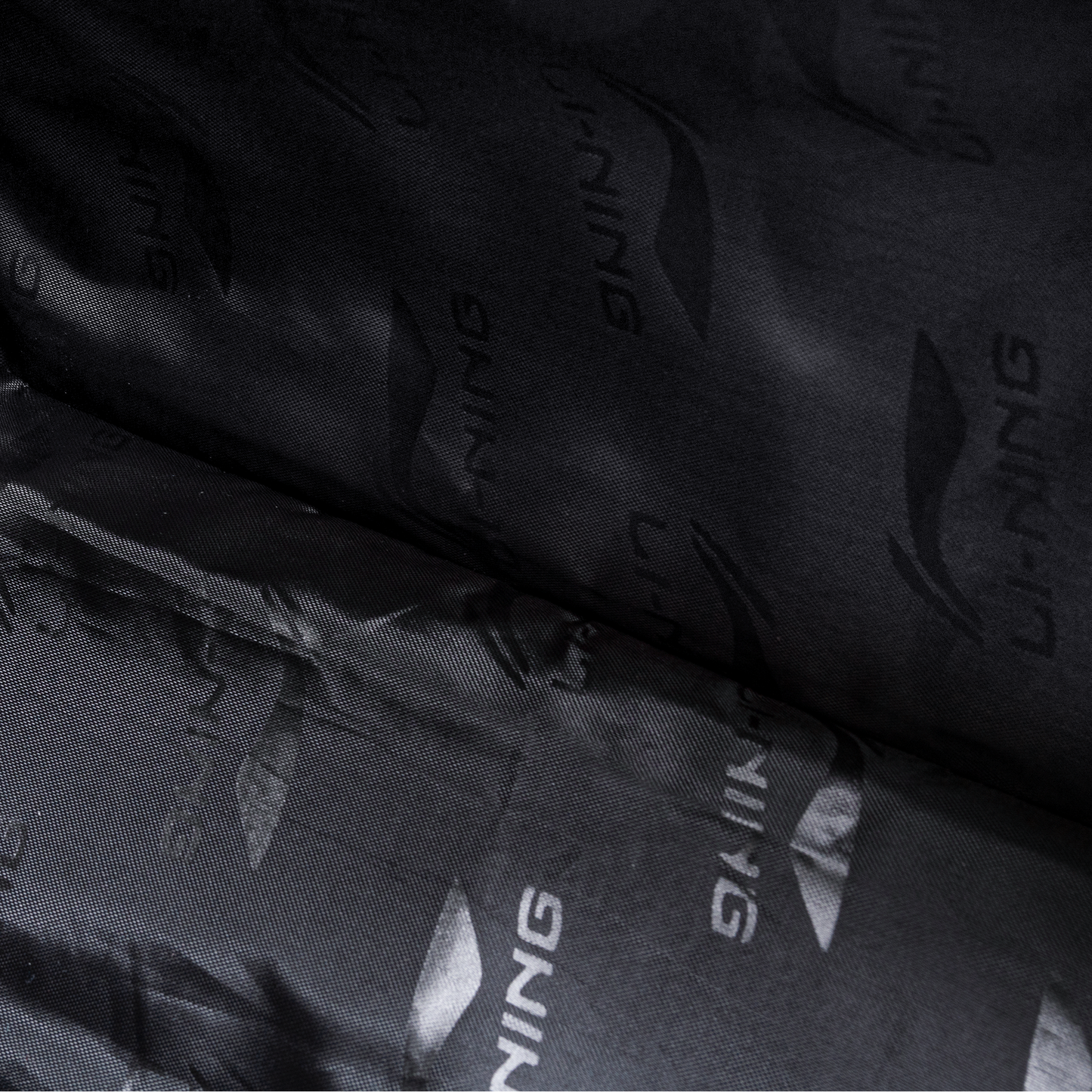 Magnus Badminton Kit Bag-Black/Gold
