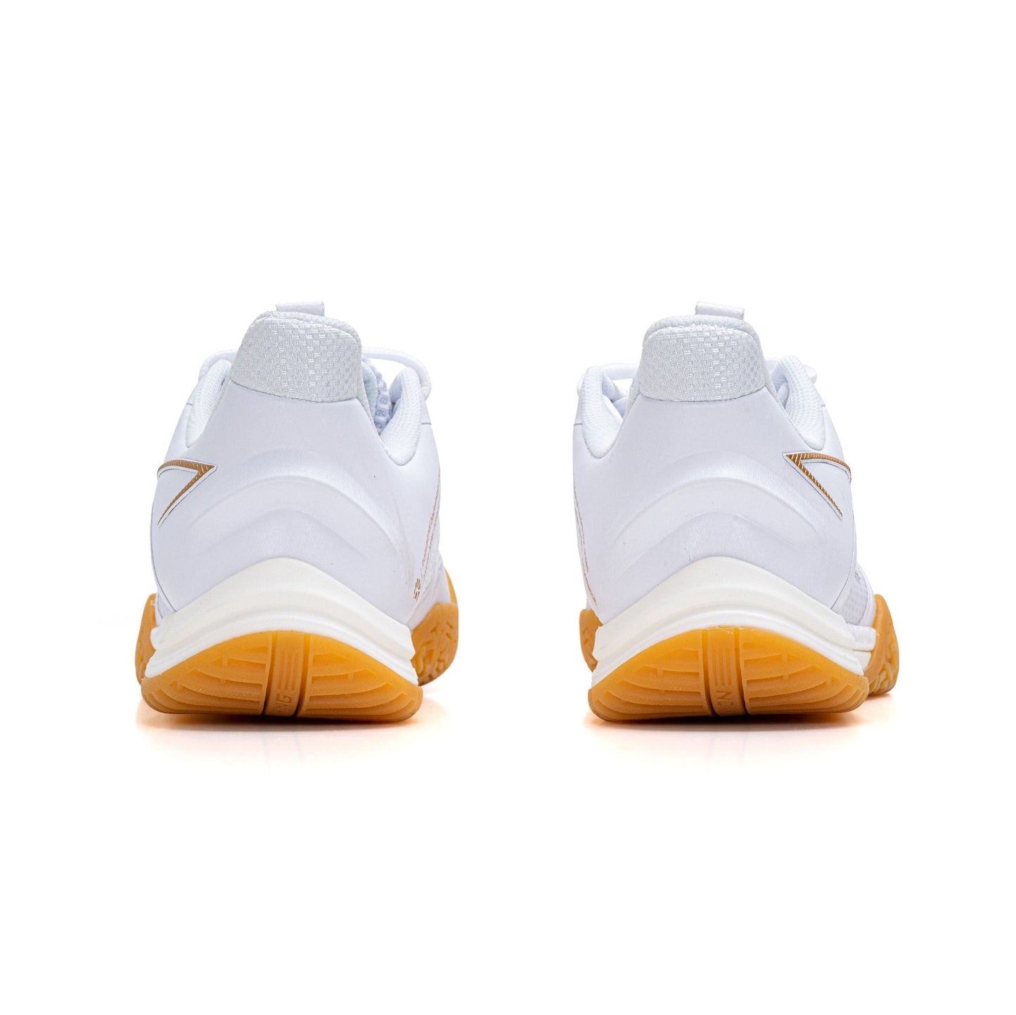 Saga SE-Standard White-9 UK
